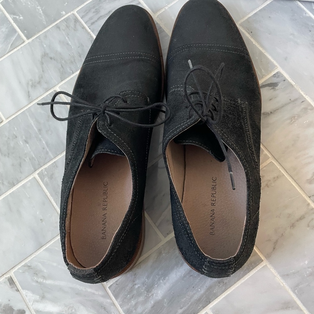 Banana Republic Black Suede Men's Oxfords, size 10.5